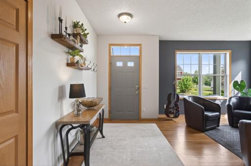 14209 Bayberry Trail, Rosemount, MN 55068