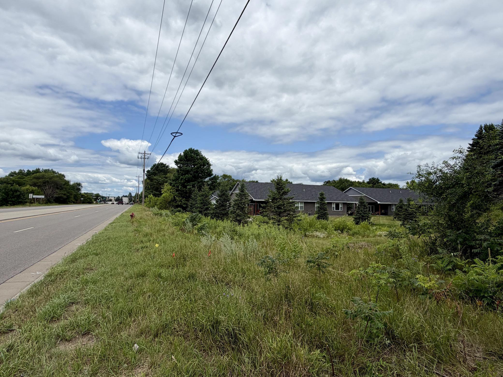 Prime Opportunity: Twin Homes Nearby