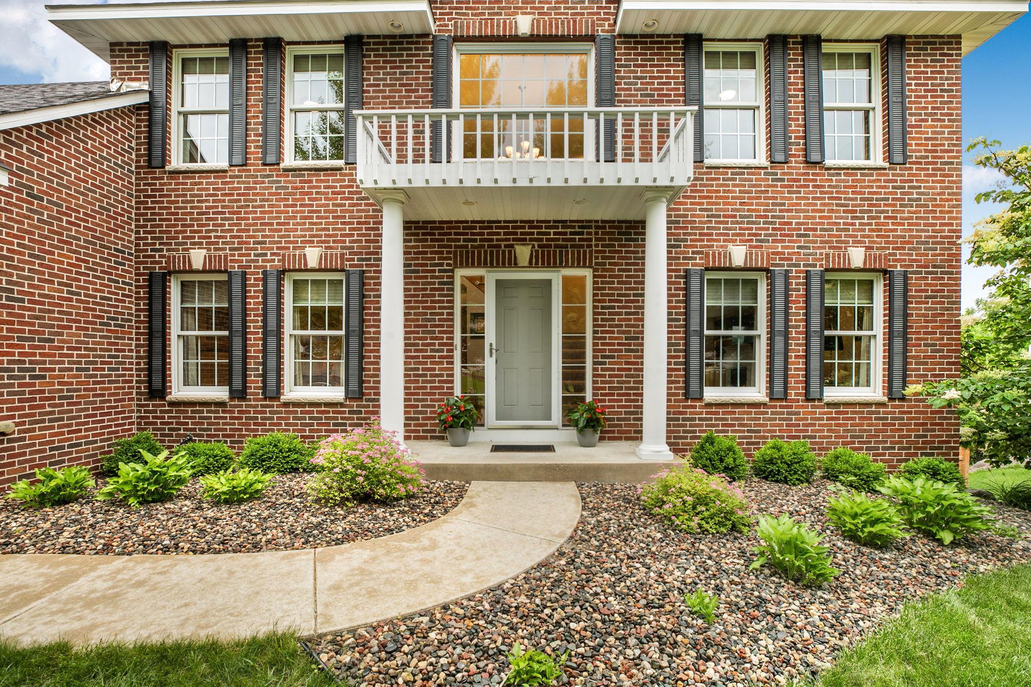 Colonial style architecture makes for a grand entrance!