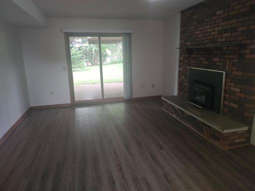 1404 City View Court NE, Rochester, MN 55906