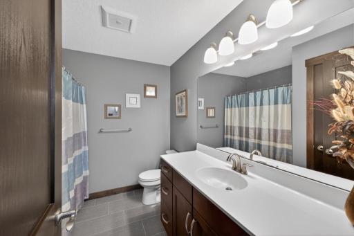 2287 Phoenix Road SW, Rochester, MN 55902