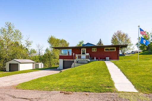 1724 Fern Avenue, Duluth, MN 55811