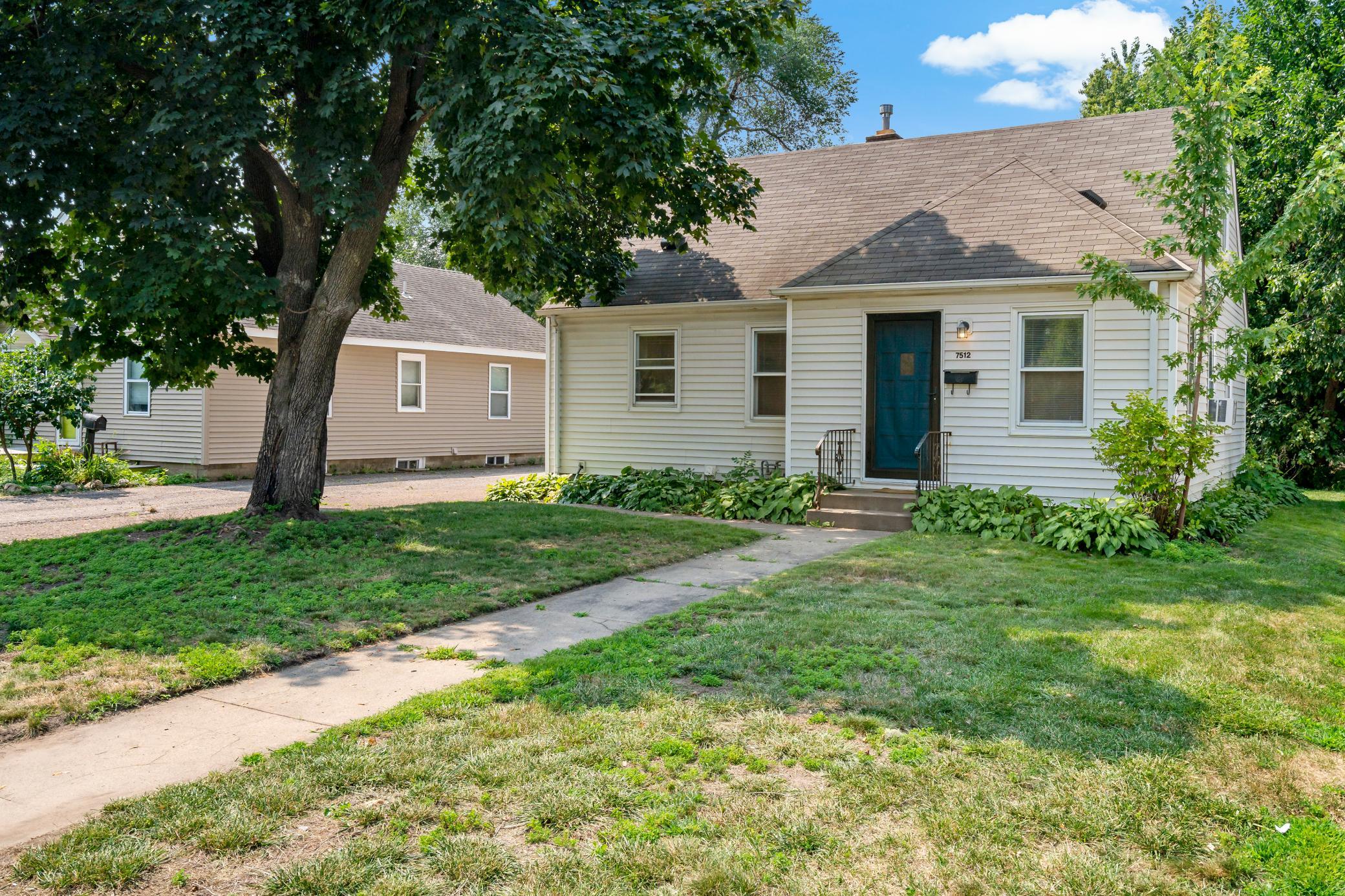 MLS 1-print-7512 Emerson Richfield MN_0003.jpg