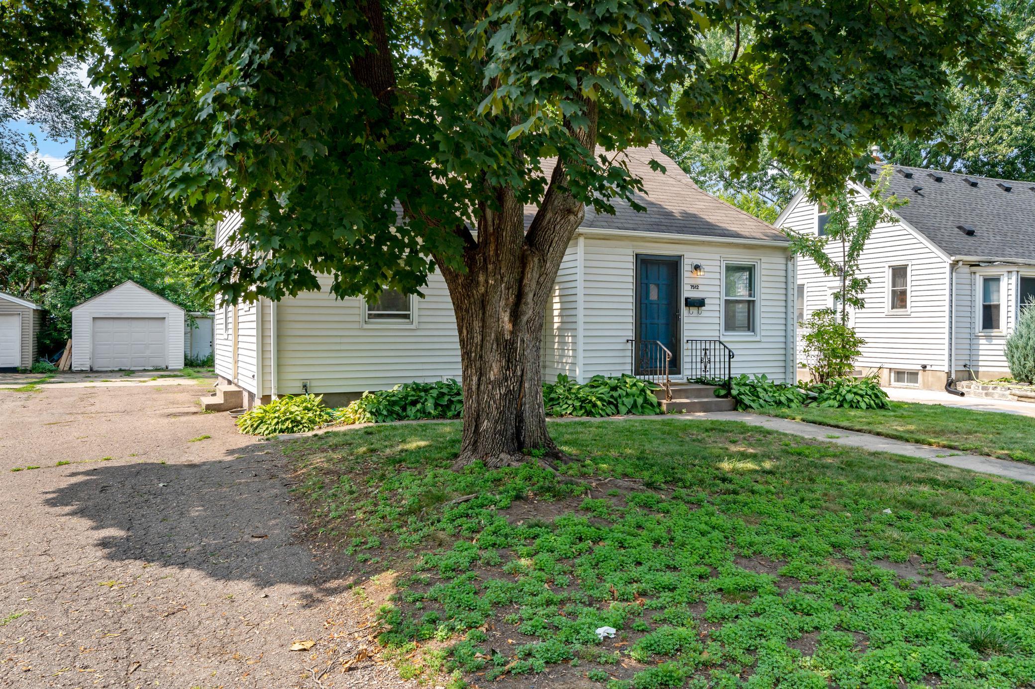 16-print-7512 Emerson Richfield MN_0002.jpg