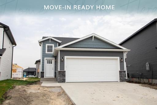 6782 Meadow View Drive S, Fargo, ND 58104