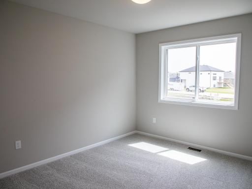 6782 Meadow View Drive S, Fargo, ND 58104