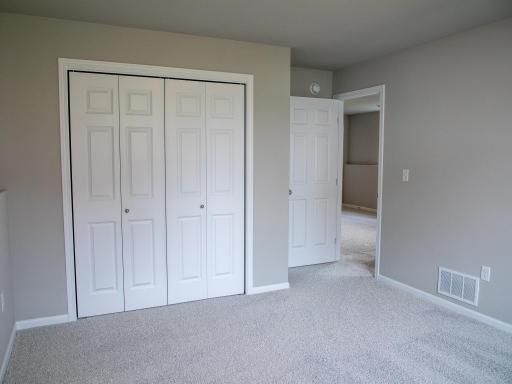 6782 Meadow View Drive S, Fargo, ND 58104