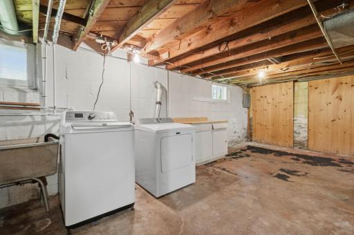 3803 W 4th Street, Duluth, MN 55807