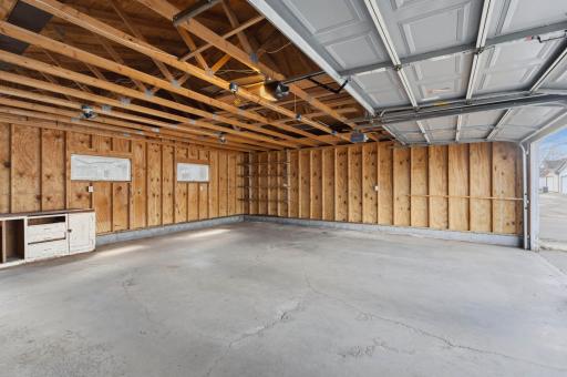 3803 W 4th Street, Duluth, MN 55807