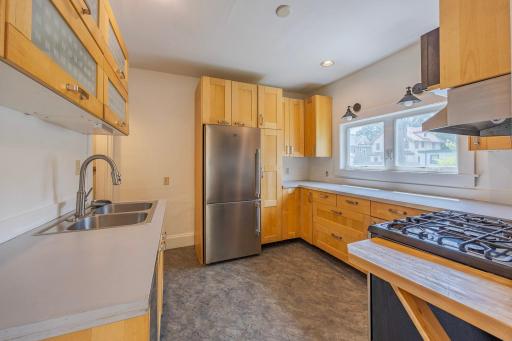 148 Wilder Street N, Saint Paul, MN 55104