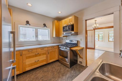 148 Wilder Street N, Saint Paul, MN 55104