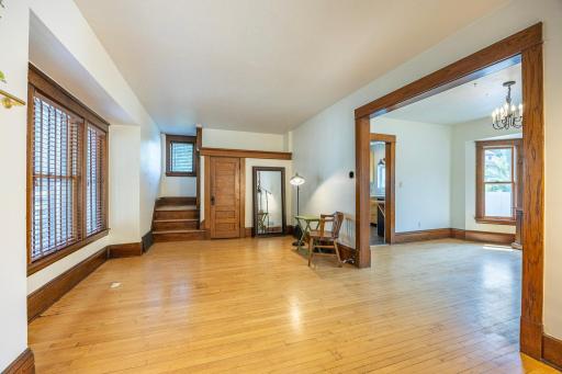 148 Wilder Street N, Saint Paul, MN 55104