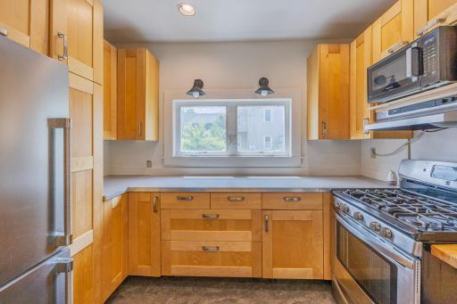 148 Wilder Street N, Saint Paul, MN 55104