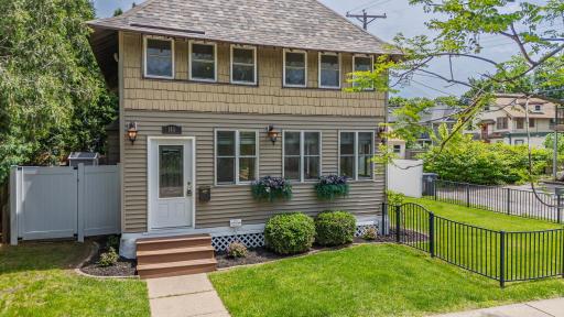 148 Wilder Street N, Saint Paul, MN 55104