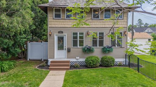 148 Wilder Street N, Saint Paul, MN 55104
