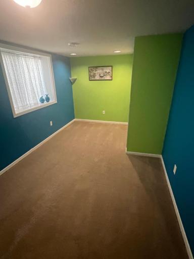 3929 Fordham Drive NE, Minneapolis, MN 55421