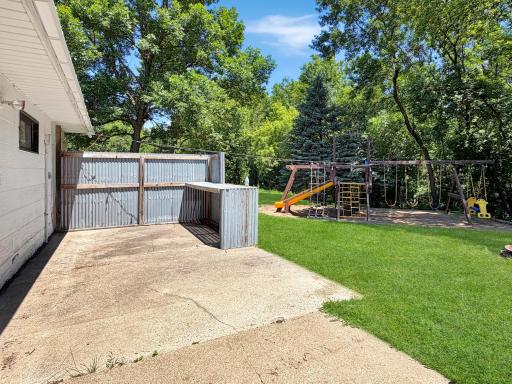 755 W 1st Street S, Cottonwood, MN 56229