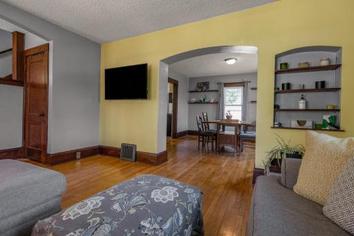 2941 44th Avenue S, Minneapolis, MN 55406