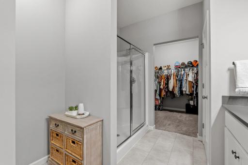 39-web-or-mls-712 South Creek Dr N-39.jpg