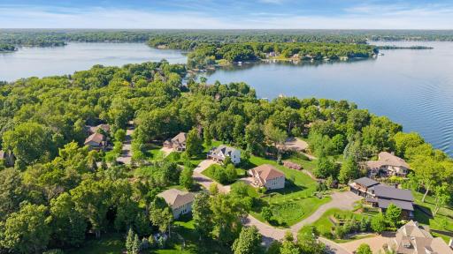 Within walking distance is Three Rivers Park with boat launch and trailer parking
