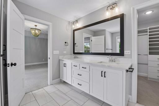 5996 Hermitage Trail, Mound, MN 55364