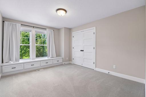 5996 Hermitage Trail, Mound, MN 55364
