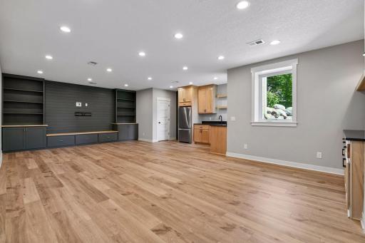 5996 Hermitage Trail, Mound, MN 55364