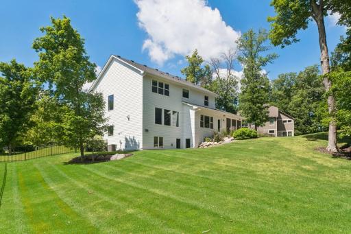 5996 Hermitage Trail, Mound, MN 55364