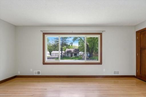5817 Quail Avenue N, Minneapolis, MN 55429