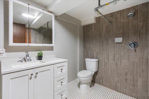 5817 Quail Avenue N, Minneapolis, MN 55429