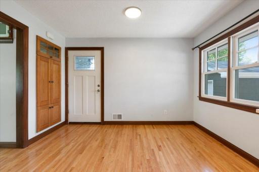 5817 Quail Avenue N, Minneapolis, MN 55429