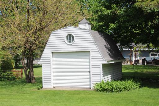 561 4th Street E, Hector, MN 55342