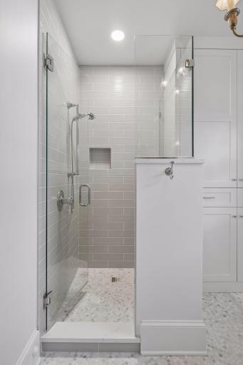 1790 Irving Avenue South - Spacecrafting - 0061.jpg