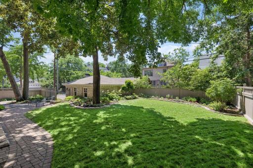 1790 Irving Avenue South - Spacecrafting - 0085.jpg