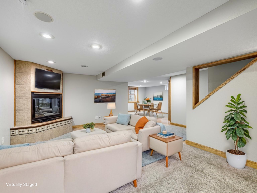 753 Valley View Drive, River Falls, WI 54022