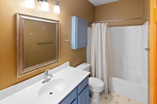 Main Floor Full Bath