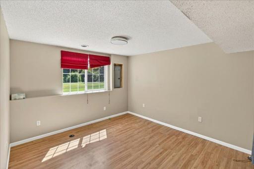 Third Bedroom (Guest Bedroom)
