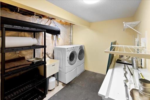Lower level laundry and storage