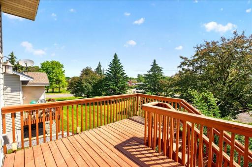 Deck with stairs to the ground