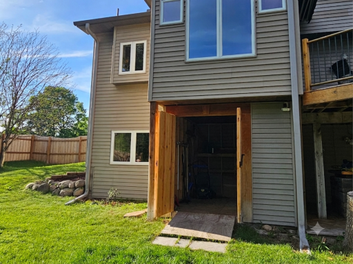 7001 46th Street N, Saint Paul, MN 55128