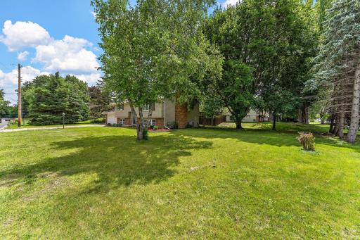9311 47th Avenue N, Minneapolis, MN 55428