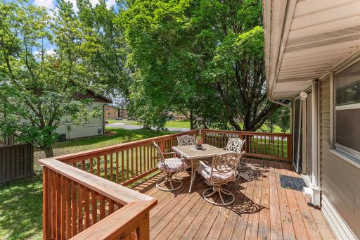 9311 47th Avenue N, Minneapolis, MN 55428