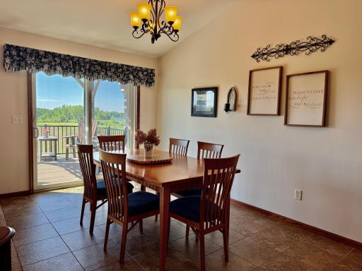 1798 Tiger Ridge Drive, Albert Lea, MN 56007