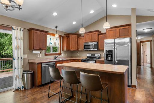20945 Catalina Way, Farmington, MN 55024
