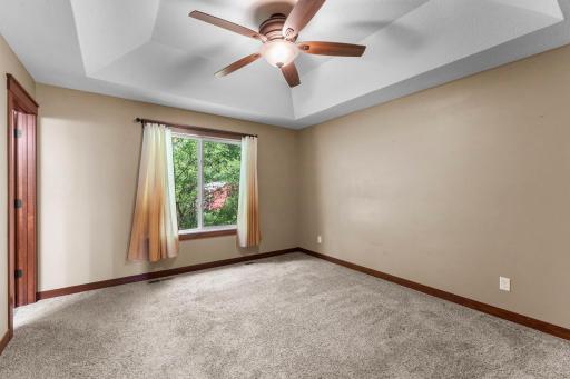 20945 Catalina Way, Farmington, MN 55024
