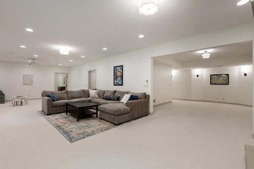 8562 French Curve, Eden Prairie, MN 55347