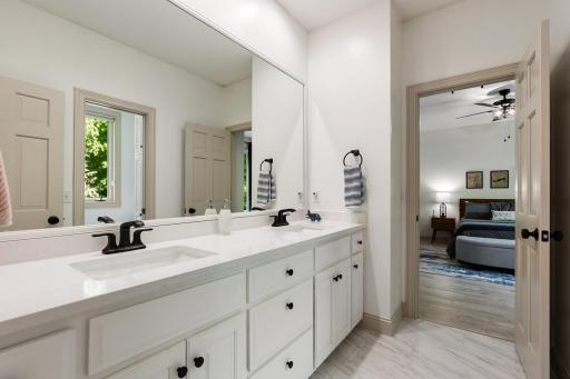 8562 French Curve, Eden Prairie, MN 55347