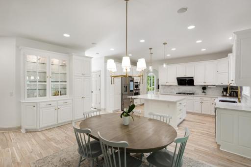 8562 French Curve, Eden Prairie, MN 55347
