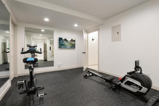 8562 French Curve, Eden Prairie, MN 55347