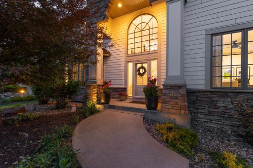 8562 French Curve, Eden Prairie, MN 55347